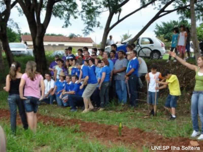 plantio_arvores_20set09 (43).jpg